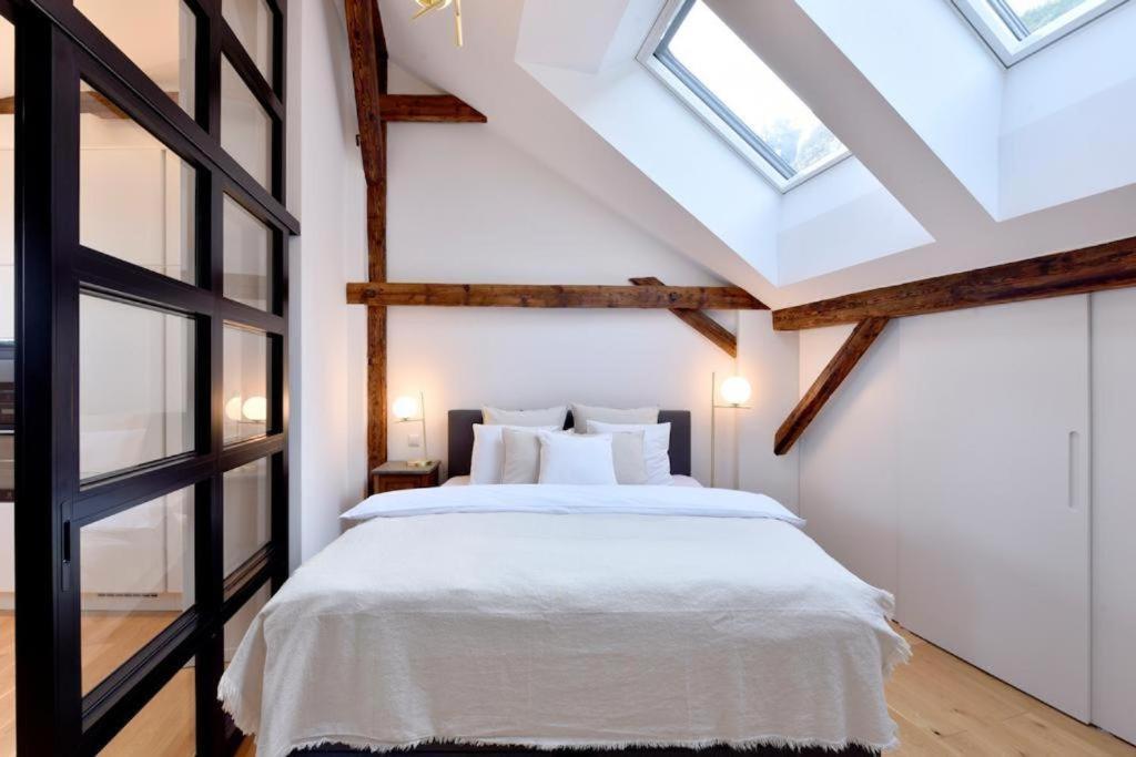 Apartman 1901 Trencin Bagian luar foto